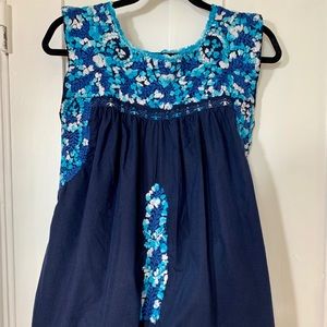 Mi Golondrina Mexico Embroidered Flores Top